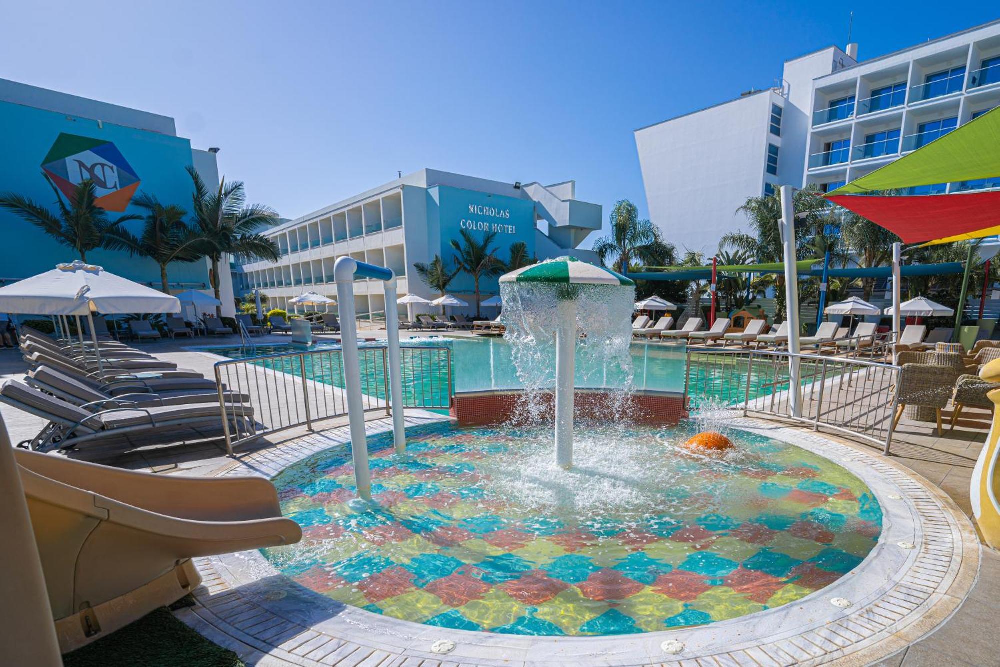 Hotel Nicholas Color Agia Napa